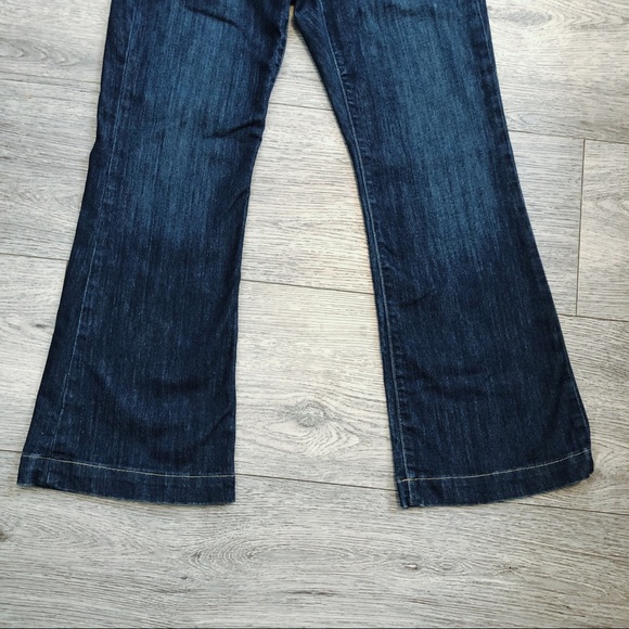 Gap Maternity Flare Crop Jeans - Picture 3 of 6